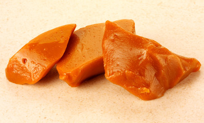 TOFFEE CHUNKS