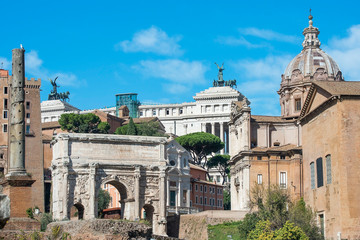Fototapeta na wymiar ancient ruins of the Roman Forum in Rome, Italy