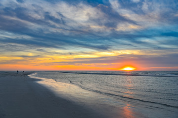 Fototapeta na wymiar Nordsee Abendlicht auf Insel Amrum