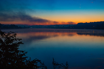 Naklejka premium Sunrise on the Erie Canal