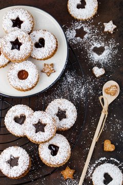 Spitzbuben Pl&auml;tzchen / Marmeladen Pl&auml;tzchen