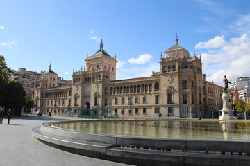 Fototapeta na wymiar Academia de Caballeria - Valladolid