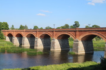 Fototapeta premium Ponte di mattoni di Kuldiga