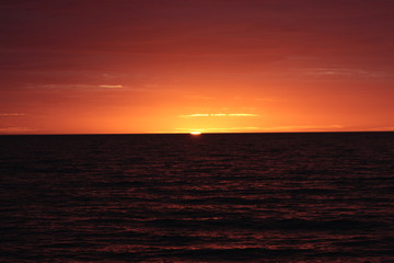 coucher de soleil sur la plage en Australie