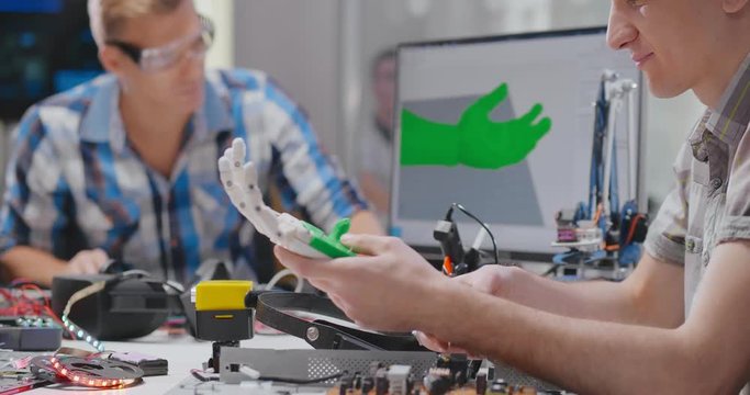 prosthetic appliance amputated bionics prosthetic limb transformation bionic arm.
