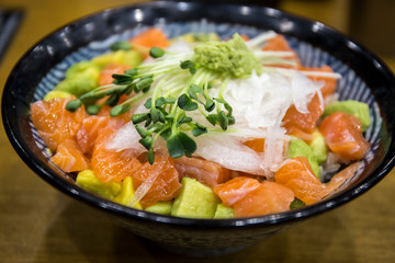 Avocado, Salmon, Onion with rice