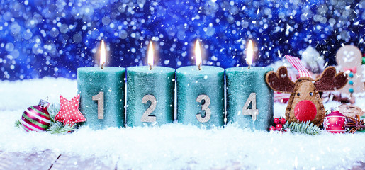 Advent Kerzen Gesteck Panorama 4. Advent Heiligabend 