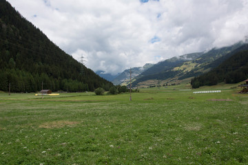 Fototapeta na wymiar Paesaggio alpino