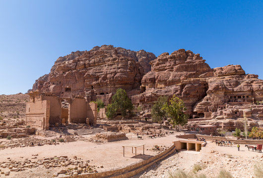 Jordan, Wadi Musa, Petra, Qasr Bint Firaun, Palace of Pharaoh's daughter