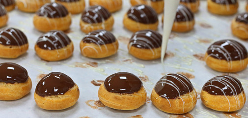 chocolate eclair preparation