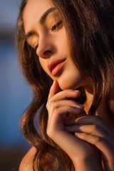 the beautiful girl meets the dawn