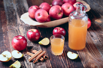 fresh organic apple cider