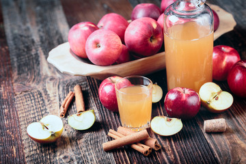 fresh organic apple juice