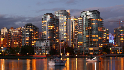 Sunset view of the Vancouver, Canada skyline