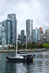 Fototapeta premium Vertical view of Vancouver with boats