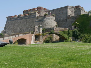 Fototapeta na wymiar Savona - fortezza del Priamar