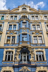 Fototapeta na wymiar Prag, Saniertes Wohnhaus
