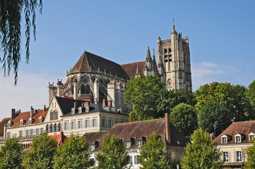 Fototapeta na wymiar Auxesse, panorama dalla Yonne - Borgogna