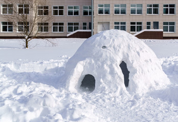Snow house for children