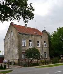 Fototapeta na wymiar Altes Haus in Mlynary in Polen