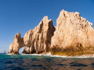 Fototapeta na wymiar Rock Sea Arch of Cabo San Lucas Mexico