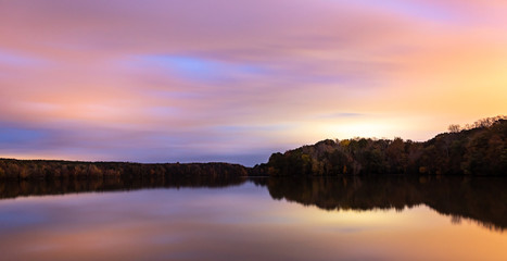Fototapeta premium sunset over lake