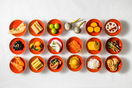 一般的なおせち料理 General Japanese New Year dishes(osechi)
