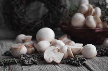 white mushrooms on a wooden table