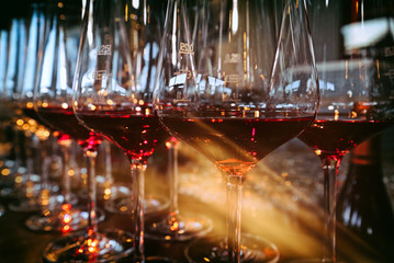 Rotwein im Glas