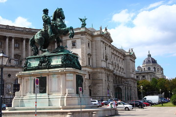 Fototapeta na wymiar Wien, Prinz Eugen Statue, am Hldenplatz,