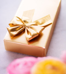 A Thoughtful Present For Her