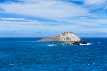 Hawaiian sea from a cliff, O'ahu, Hawaii