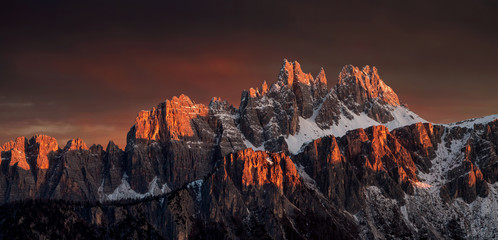 Wunderschöne Sonnenuntergang in die Dolomiten  © Cara-Foto