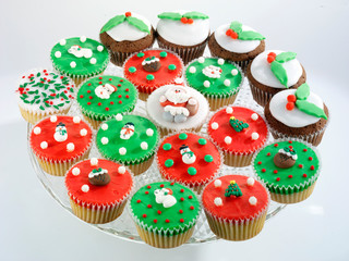 PLATE FULL OF ASSORTED CHRISTMAS CUPCAKES