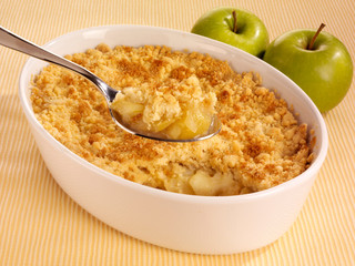 APPLE CRUMBLE DESSERT
