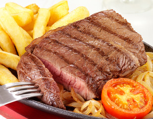 STEAK AND CHIPS
