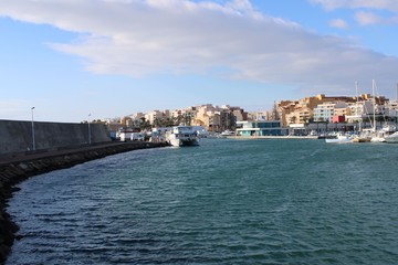 Fototapeta na wymiar Dock with lighthouse