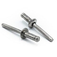 Ensemble de rivets de fixation