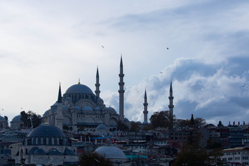 Fototapeta na wymiar Suleymaniye Mosque and Clouds
