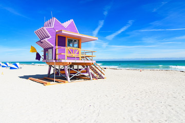 Miami Beach lifeguard station - obrazy, fototapety, plakaty