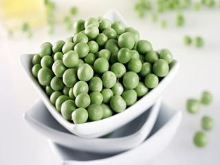 FRESH PEAS