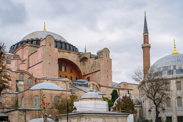 Fototapeta na wymiar hagia sophia in istanbul turkey