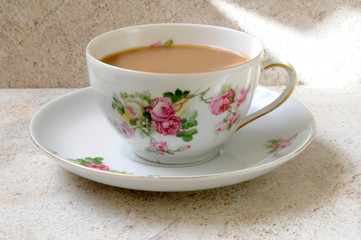 VINTAGE CHINA TEACUPS WITH CAKES
