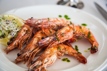 shrimp with spicy sauce
