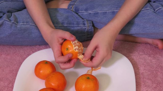 Girl with mandarins