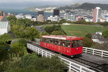 Fototapeta na wymiar Zug Wellington Neuseeland