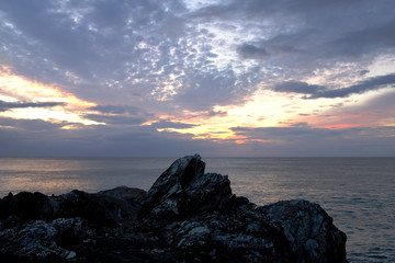 Rocas junto al mar