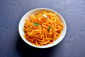 Healthy carrot salad