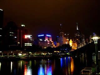 Nuit sur la rivière Yarra, Melbourne, Victoria, Australie