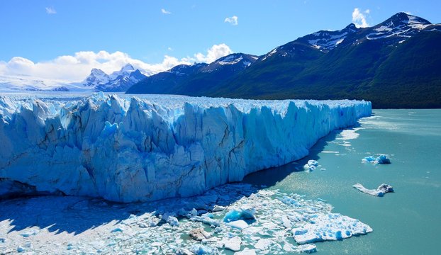 Calving Front, Perito Moreno Glacier, Parque Nacional Los Glaciares, El Calafate, Santa Cruz Province, Argentina, South America